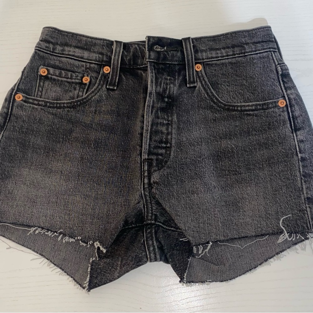 LEVI 501 Jean Shorts NWOT